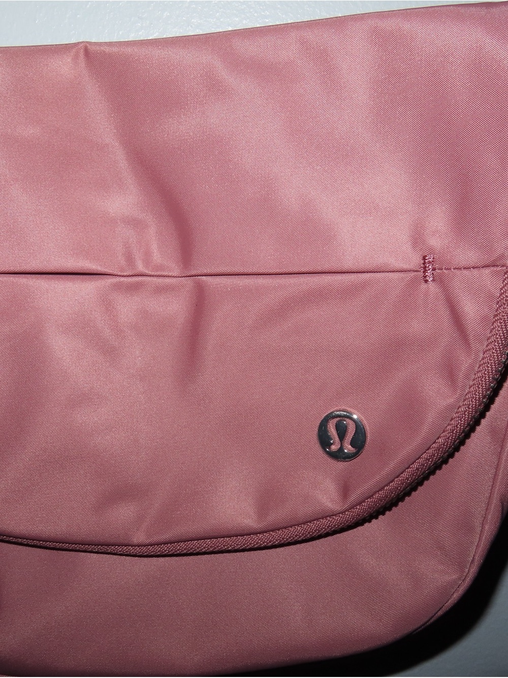 Never used lululemon athletica Dusty Rose Crossbody Bag